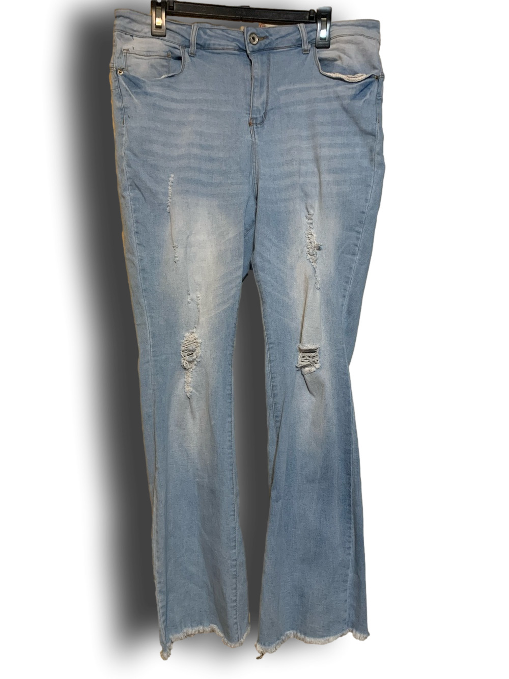 Elite Jeans Women’s Light Blue Distressed Flare Jeans size 17/18